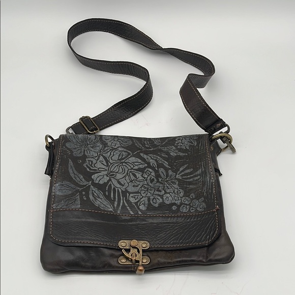 Urban Gypsy Design Handbags - Urban Gypsy Design Uptown Brown Leather Floral Crossbody Bag BLEMISH
